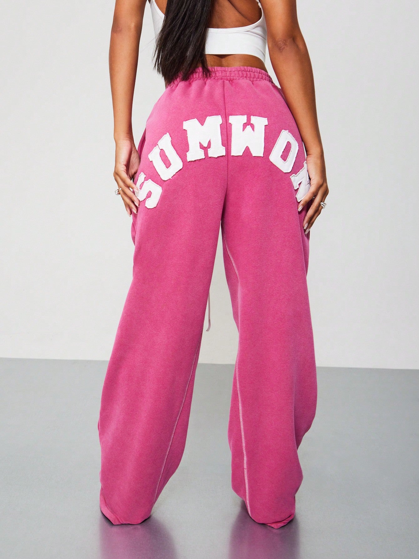 women Wide Leg Washed Sweatpants With Back Applique Design